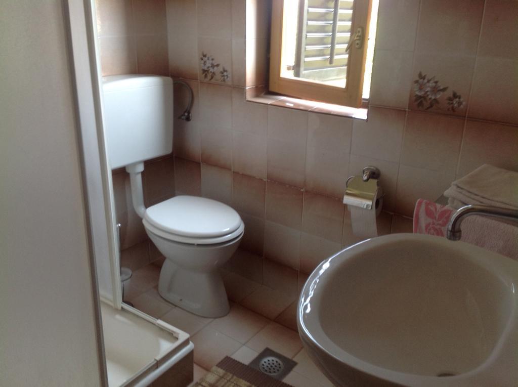 Apartments Radulovic Биоград-на-Мору Номер фото